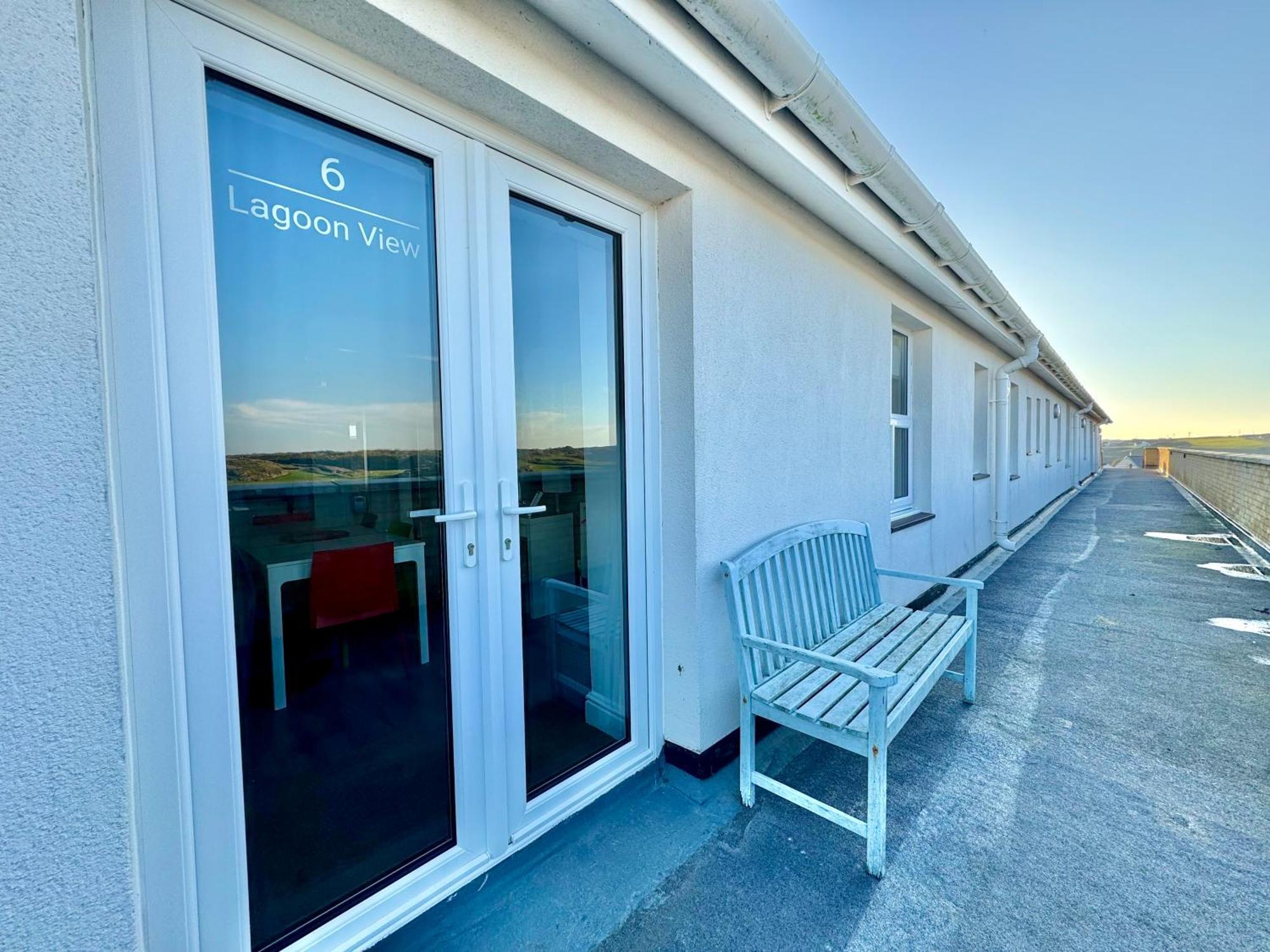 Lagoon View - Sea View- Pet Friendly - 2 Bed Apt - En-Suite Trearddur Ngoại thất bức ảnh